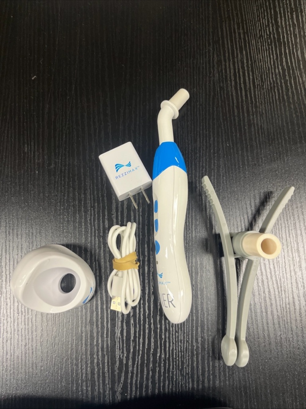 Rezzimax Cordless Water Flosser - White & Blue